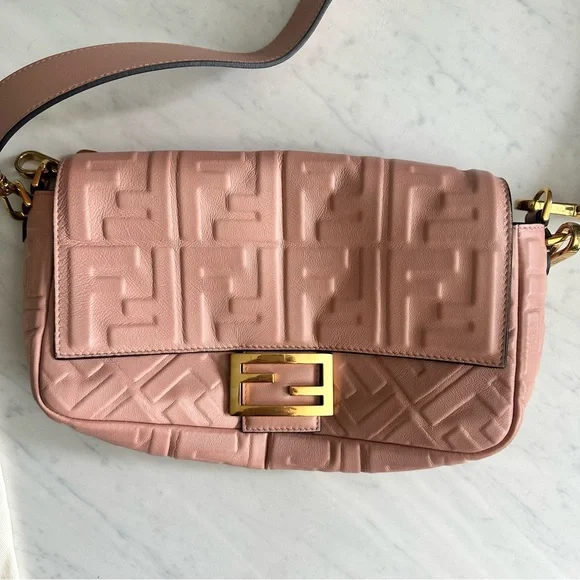 Fendi baguette Medium - Picture 2 of 10